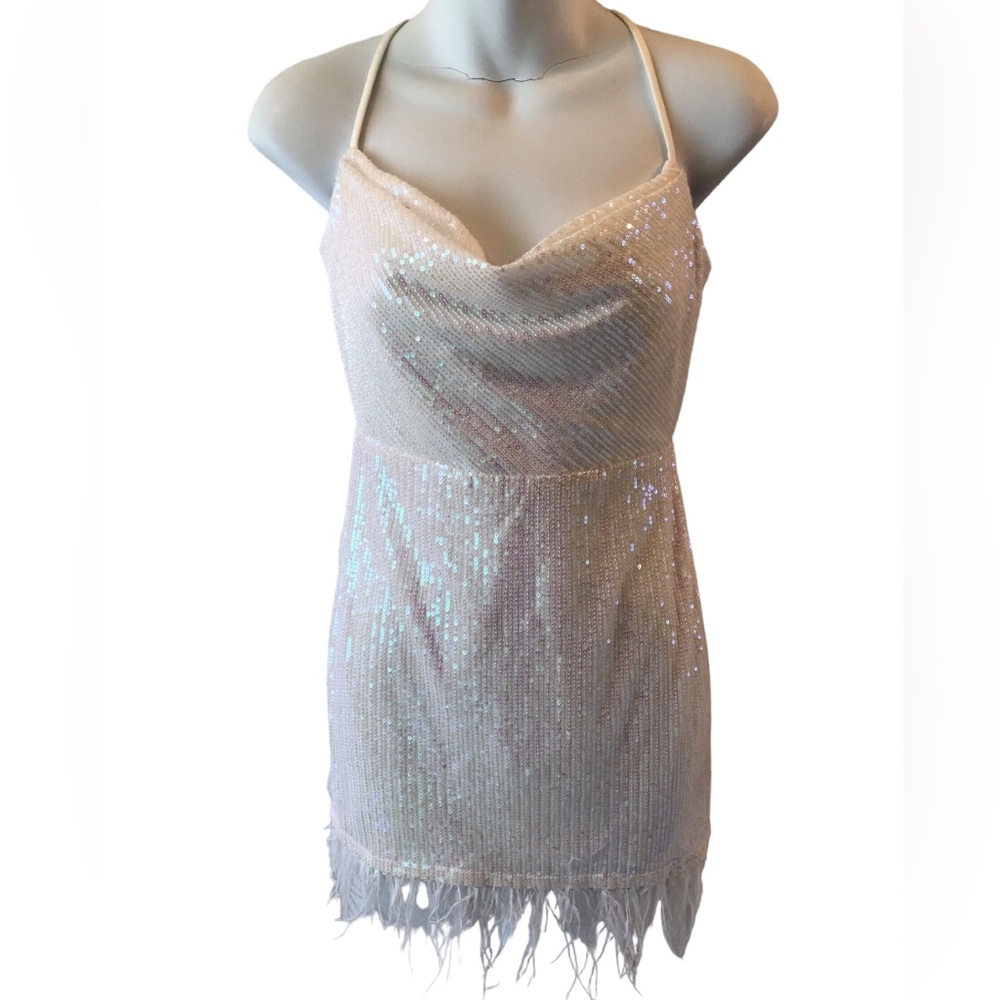 City Triangles Feather Fringe white Iridescent Dress small